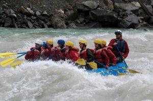 Whitewater_guides