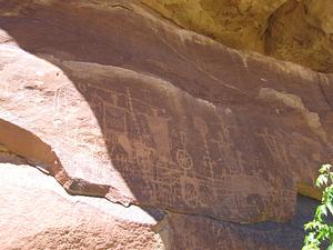Flat Canyon Petroglyphs